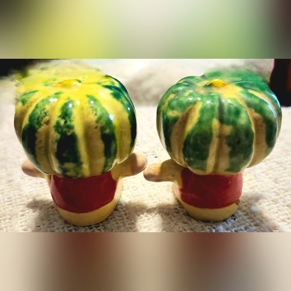 Vintage Japan Anthropomorphic "Melon Head" Salt & Pepper Shaker Set - Picture 3 of 5